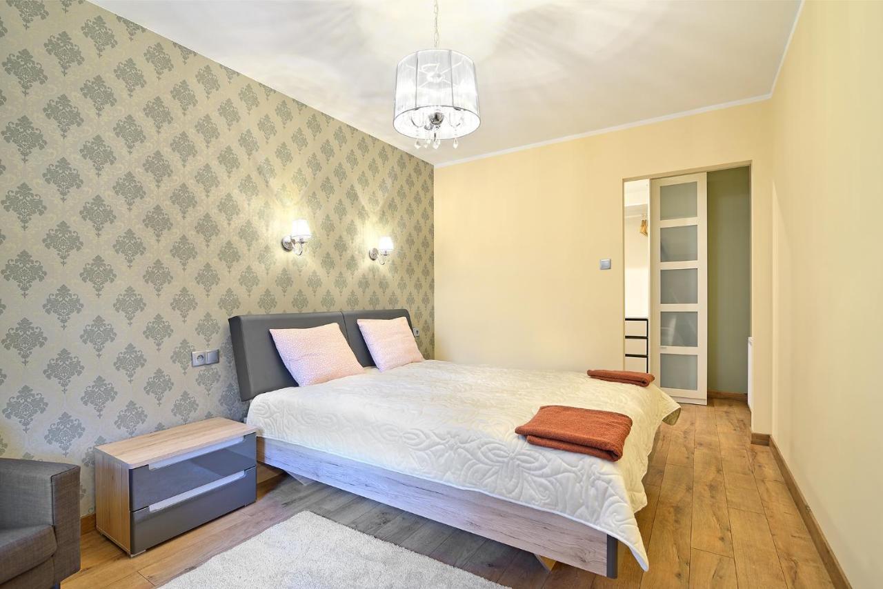 Cafe Garden Residence Krakow Bagian luar foto